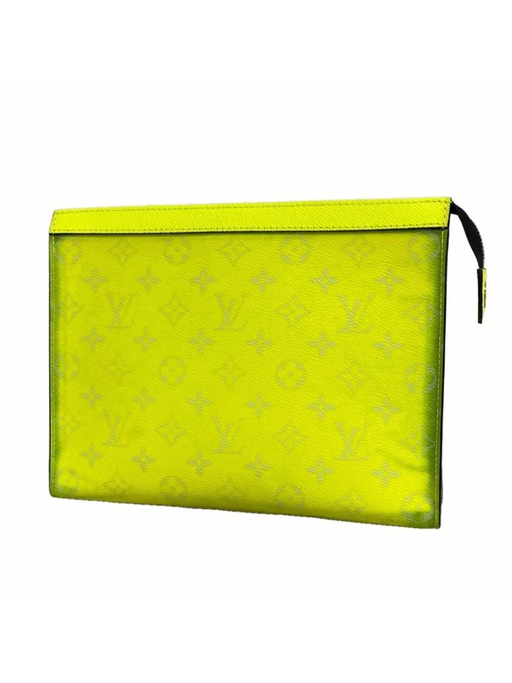 Louis Vuitton Clutch Taigarama Pochette Voyage MM Neon Yellow